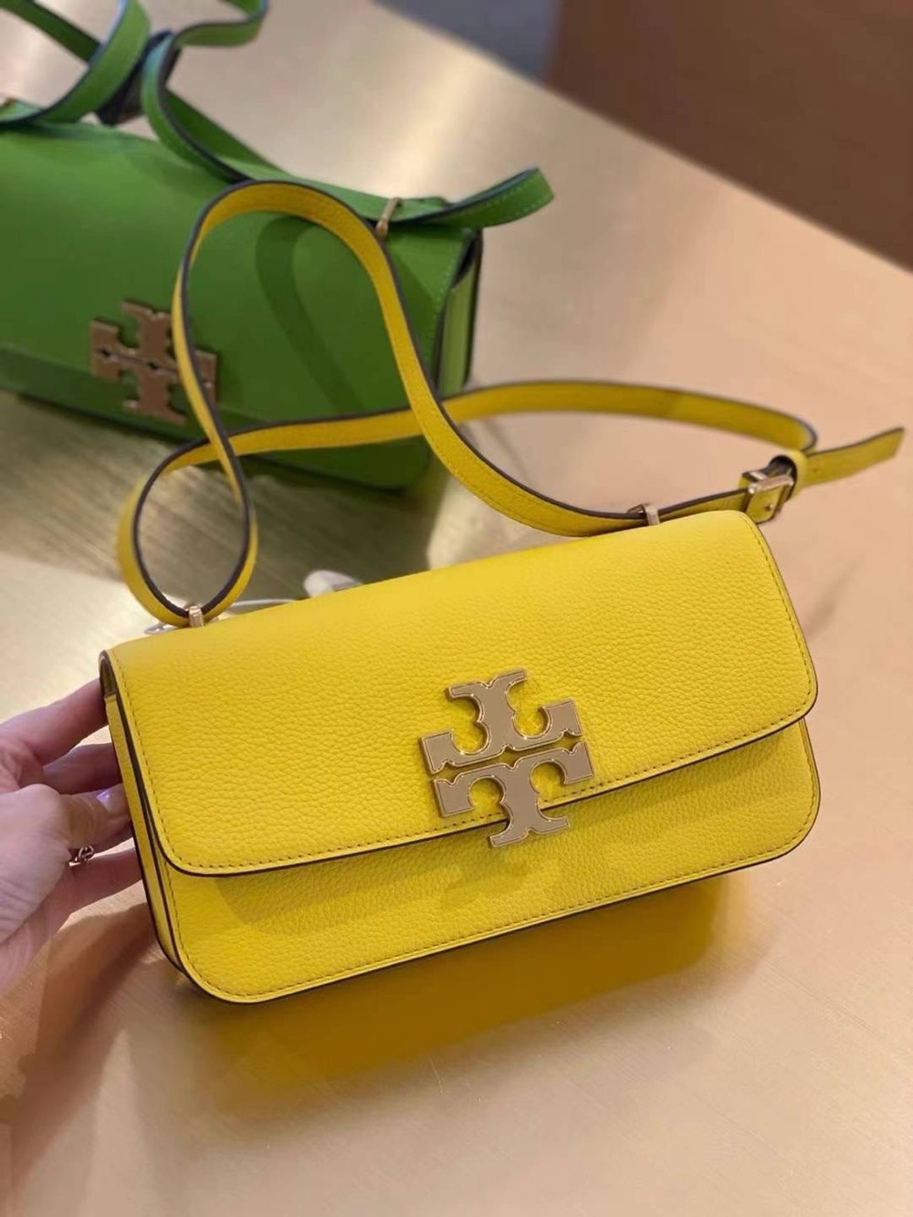 New Tory Burch Eleanor shoulder bag yellow